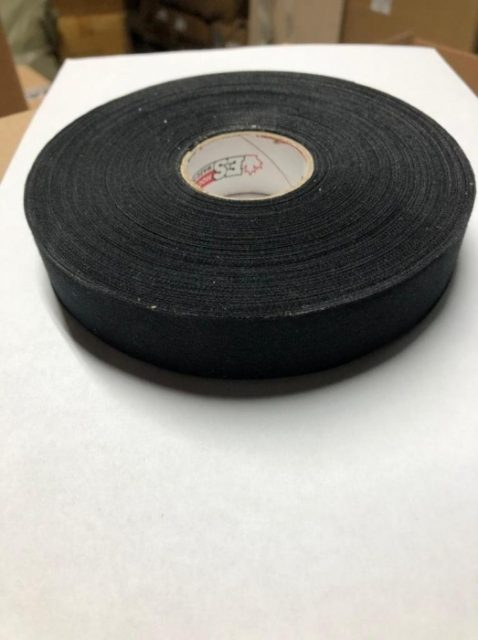 Хоккейная лента для крюка RENFREW 24мм х 50м черная